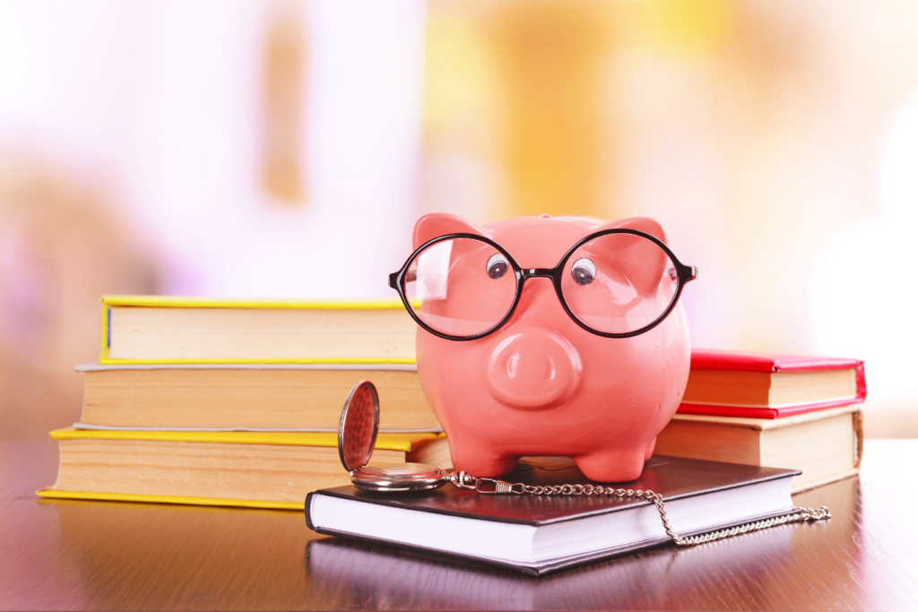 Piggy bank on books r/t empowering financial freedom